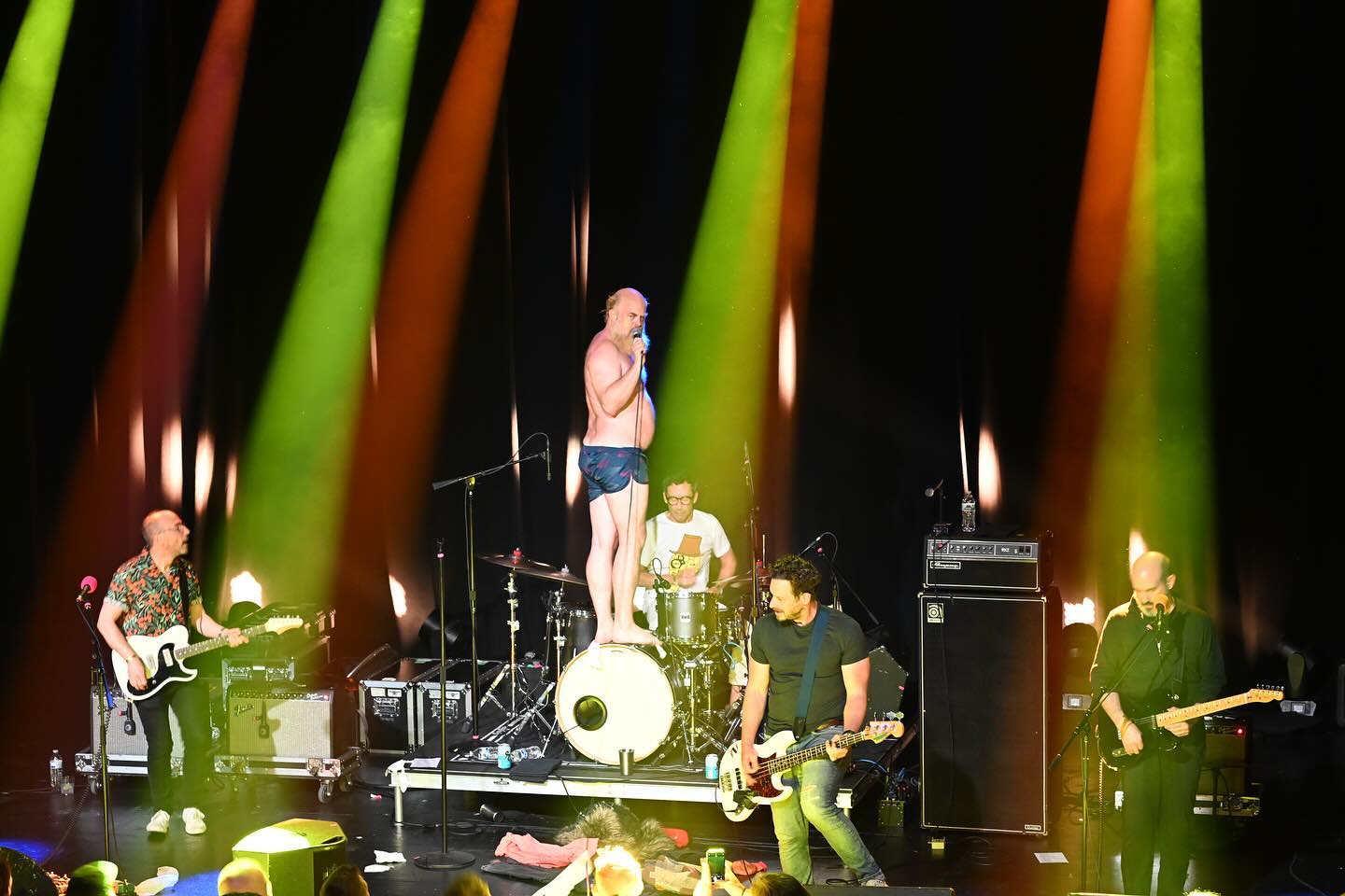 I was entertained at the Les Savy Fav show.